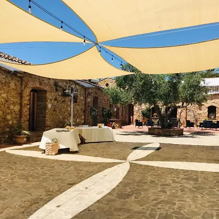 Ponte Calatrasi Farm stay *