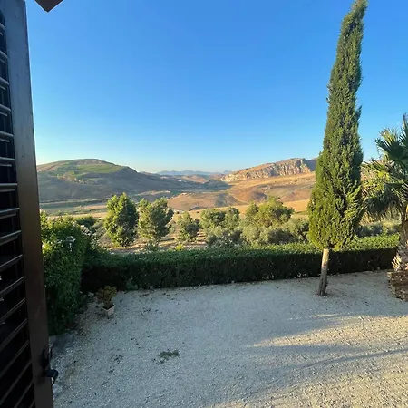 Ponte Calatrasi ファームステイ