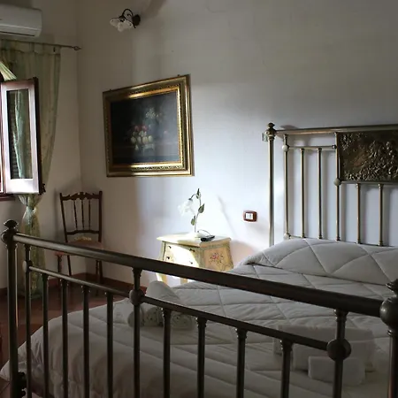 Ponte Calatrasi ファームステイ *